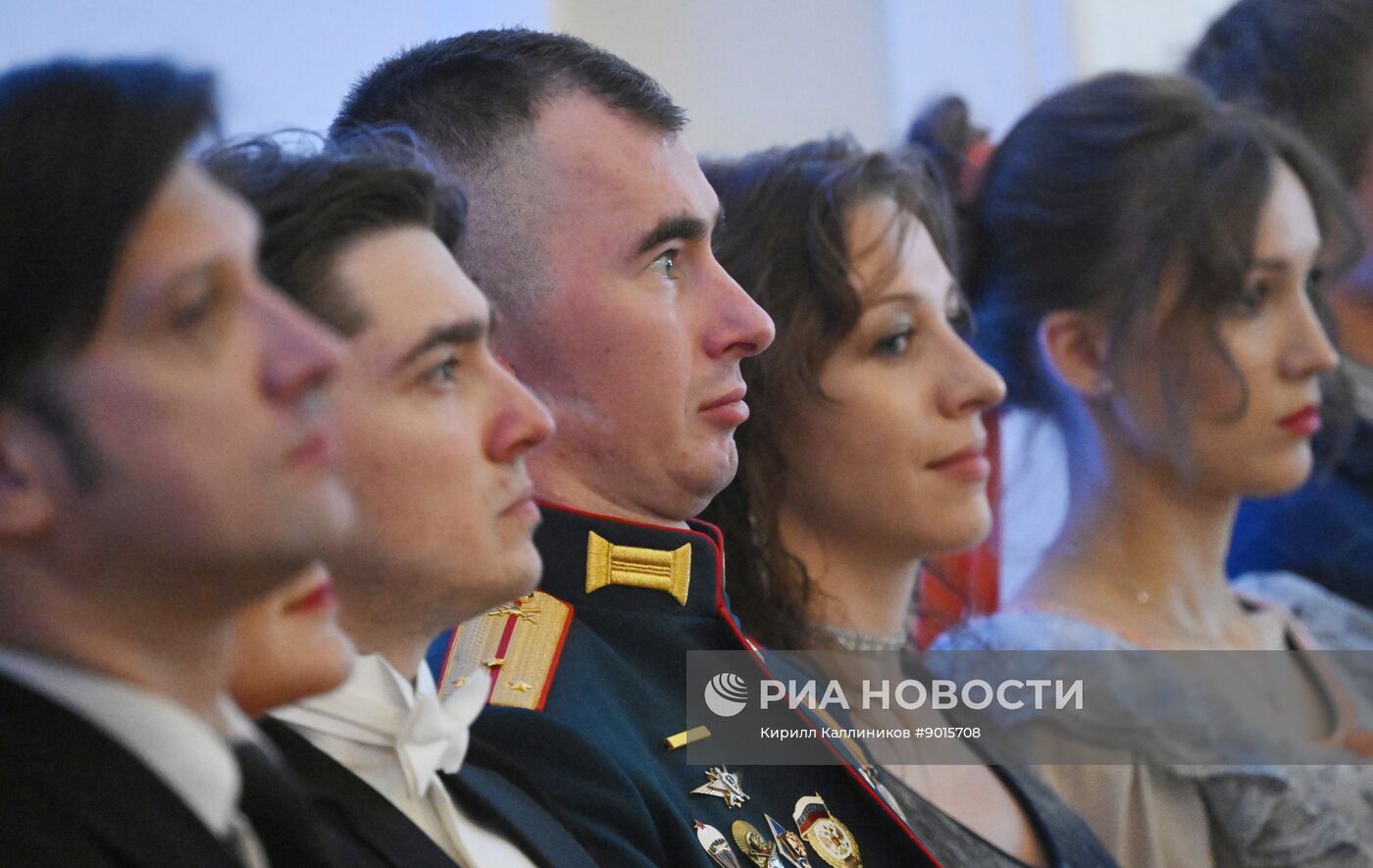 Встреча "Клуба своих" для участников специальной военной операции в Театре Российской Армии