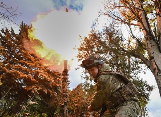 Боевая работа расчета миномета 2С4 "Тюльпан" на Красноармейском направлении СВО