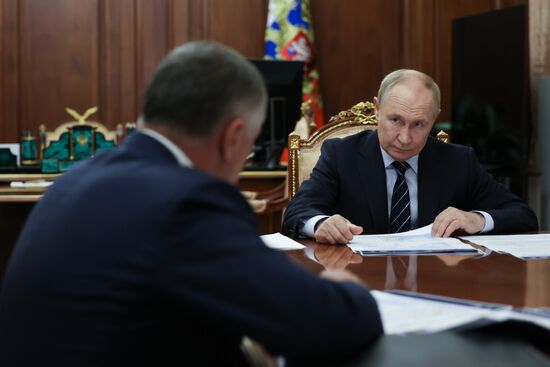 Президент Владимир Путин встретился с вице-премьером РФ Маратом Хуснуллиным