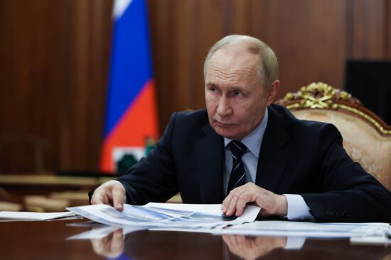 Президент Владимир Путин встретился с вице-премьером РФ Маратом Хуснуллиным