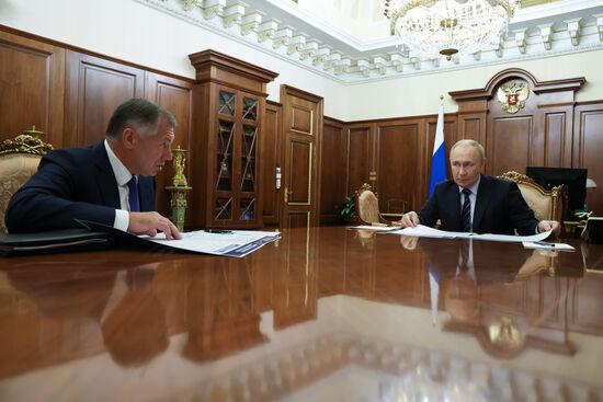 Президент Владимир Путин встретился с вице-премьером РФ Маратом Хуснуллиным