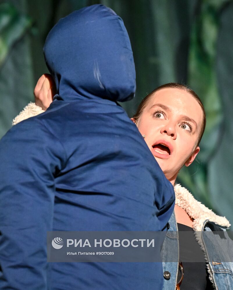 Спектакль "Уроки счастья" в Центральном Доме литераторов