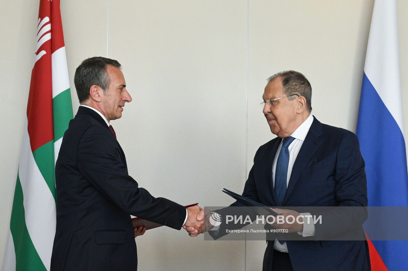 Встреча глав МИД РФ, Абхазии и Южной Осетии