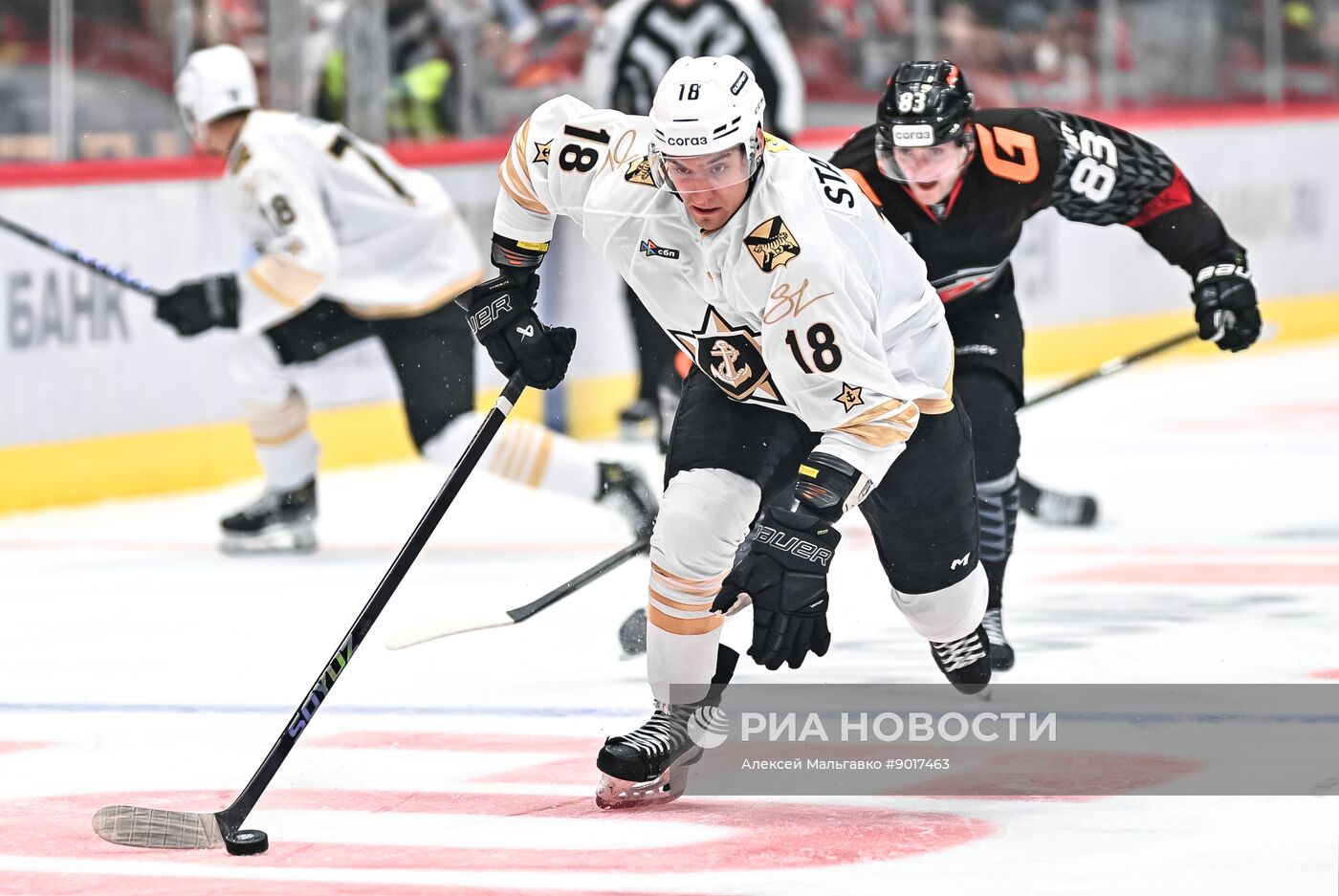 Хоккей. КХЛ. "Авангард" (Омск) - "Адмирал" (Владивосток)