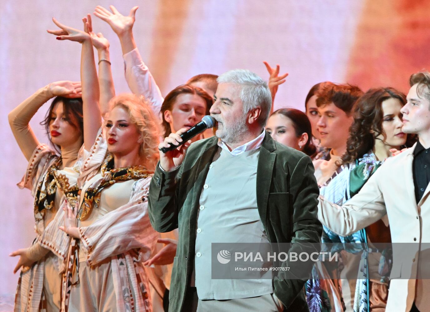 Концерт "Счастлив тем, что я дышал и жил..."