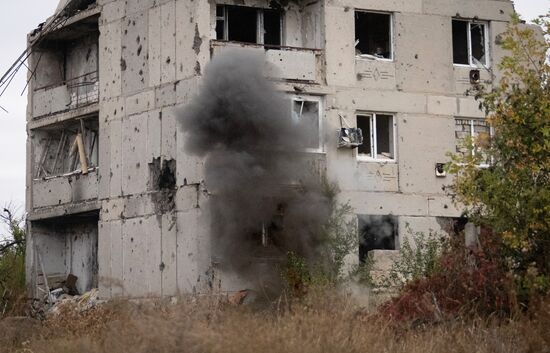 Разминирование освобожденных территорий ДНР саперами группировки войск "Центр"