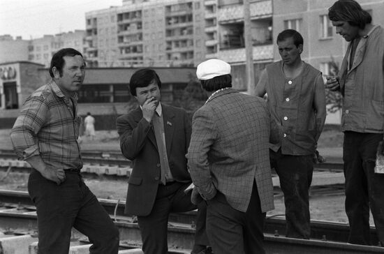 Депутат Верховного Совета РСФСР Владимир Гуляев