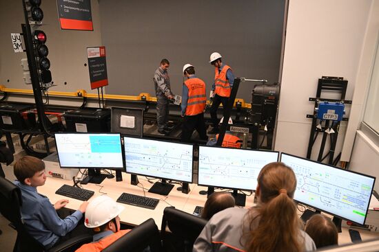 Открытие центра обучения "Профессии будущего"