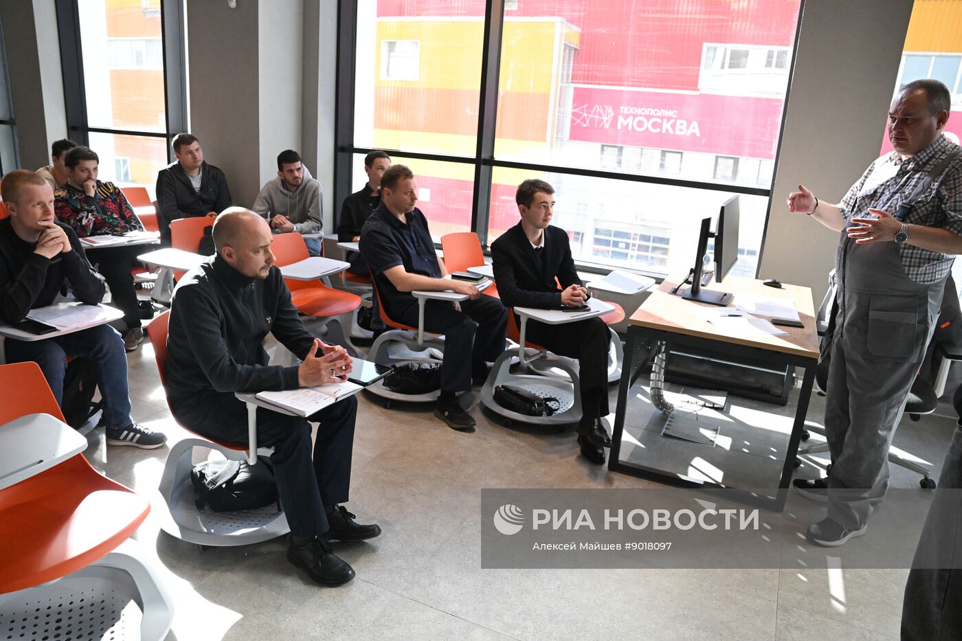 Открытие центра обучения "Профессии будущего"