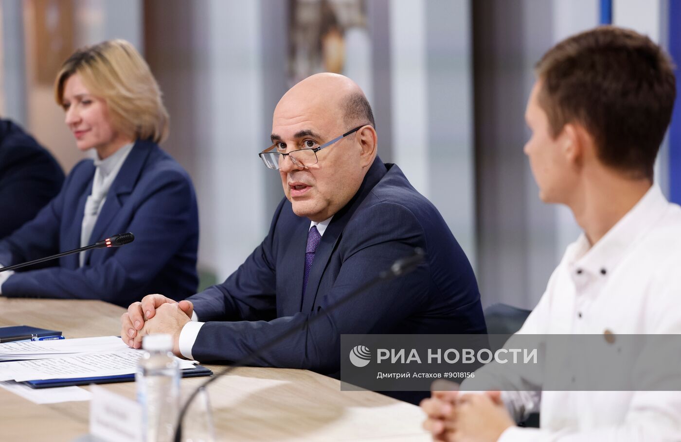 Премьер-министр РФ М. Мишустин посетил выставку "85 лет системе СПО: сила в мастерстве!"