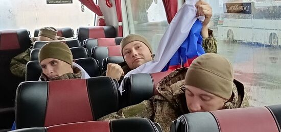 Возвращение из плена российских военных