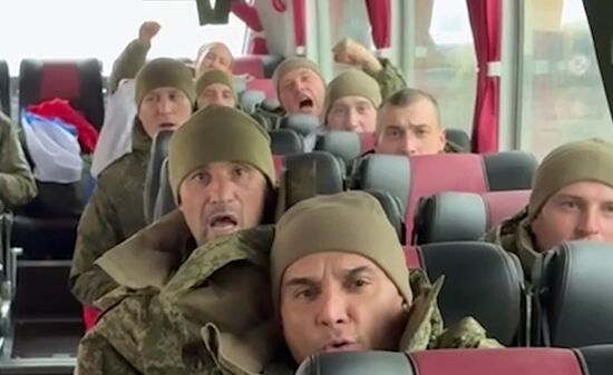 Возвращение из плена российских военных