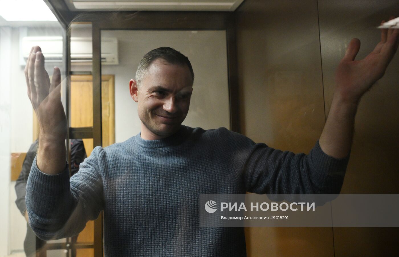 Избрание меры пресечения экс-депутату Мосгордумы М. Круглову