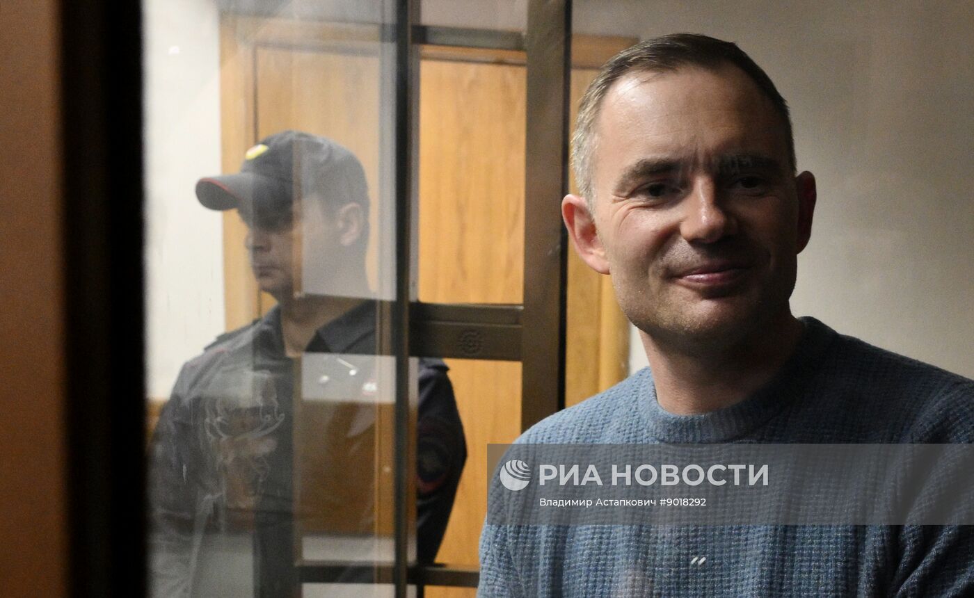 Избрание меры пресечения экс-депутату Мосгордумы М. Круглову