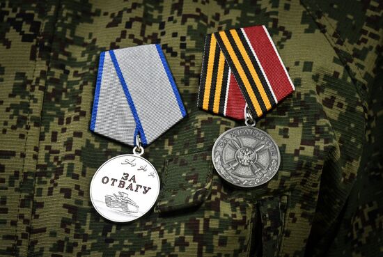 Награждение штурмовиков группировки войск "Центр"