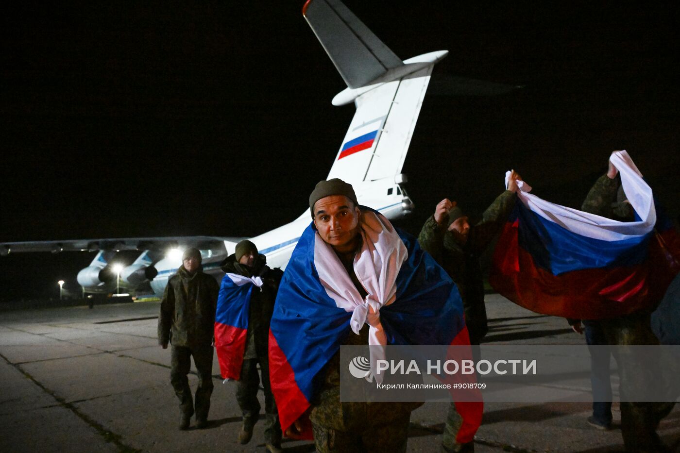 Возвращение из плена российских военных