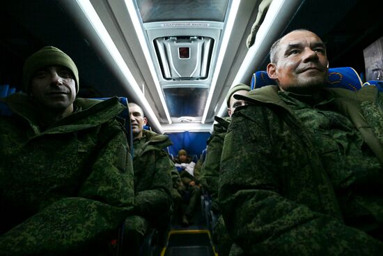 Возвращение из плена российских военных