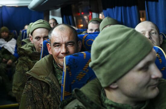 Возвращение из плена российских военных