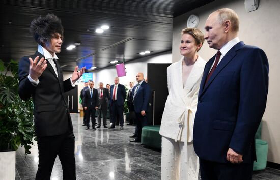 Открытие нового концертного центра в Сириусе