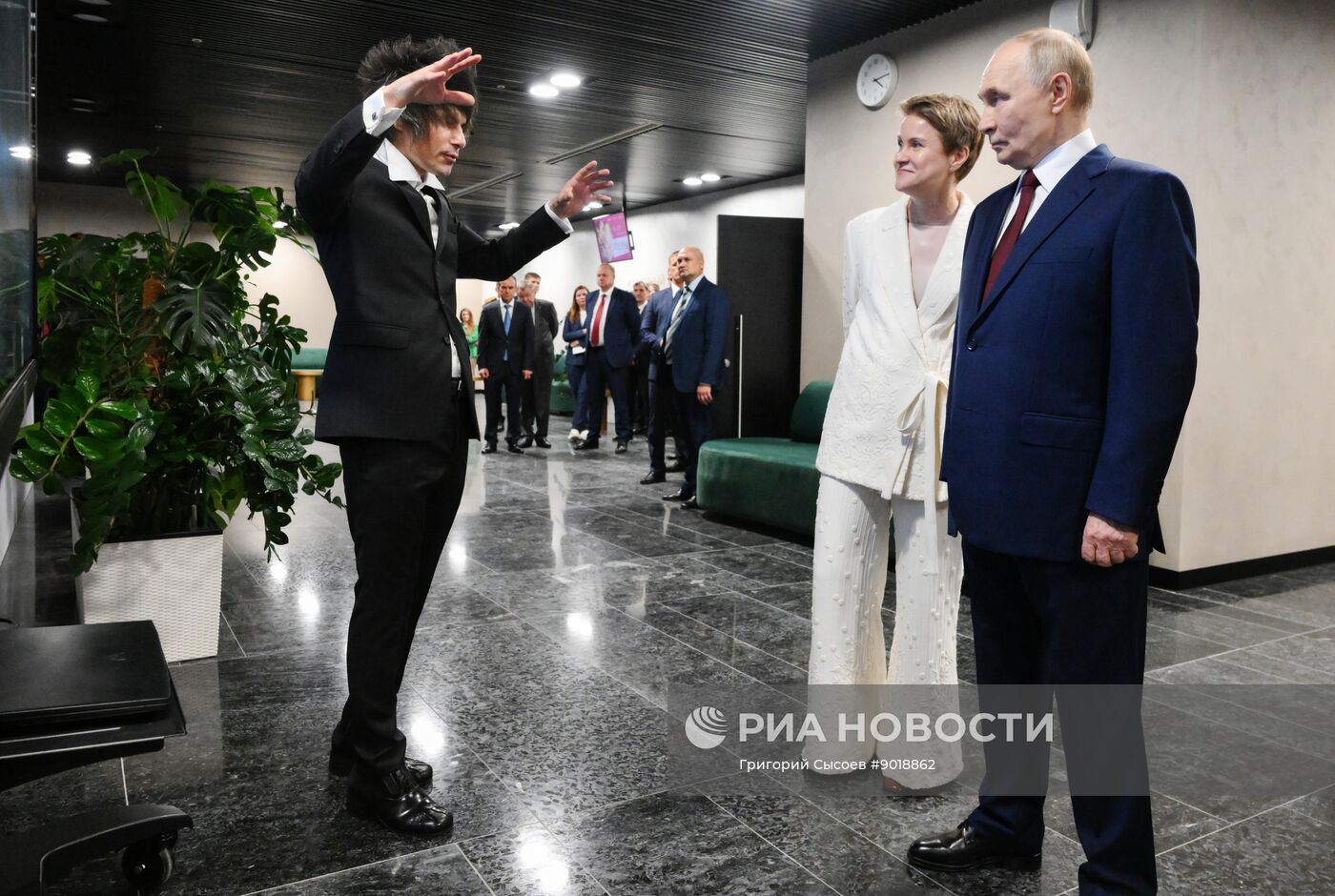 Открытие нового концертного центра в Сириусе