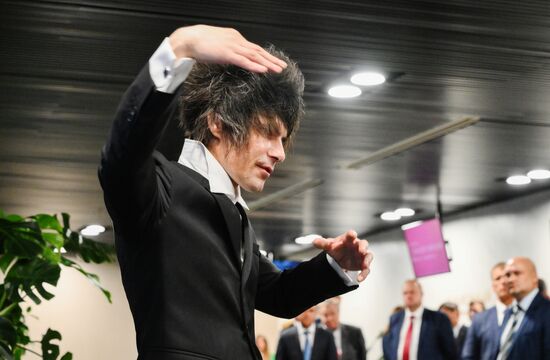 Открытие нового концертного центра в Сириусе