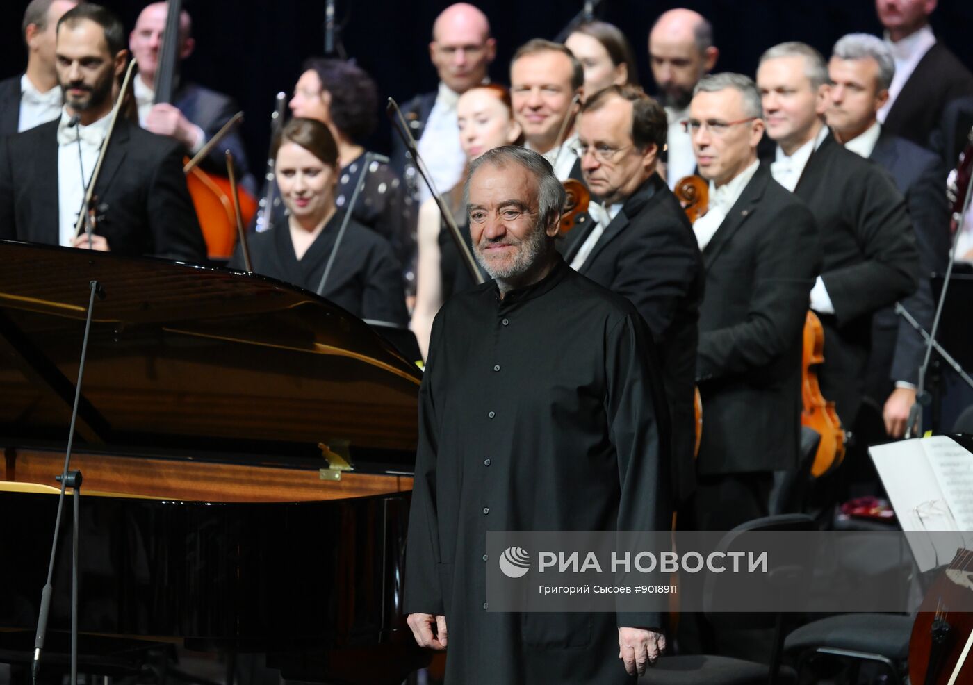 Открытие нового концертного центра в Сириусе