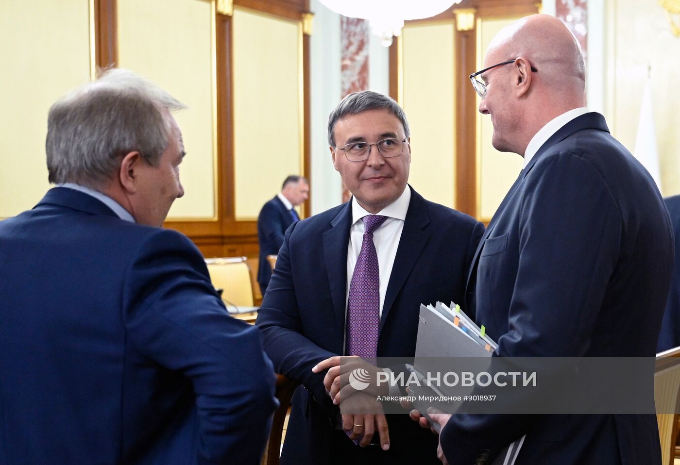 Премьер-министр Михаил Мишустин провел заседание правительства РФ