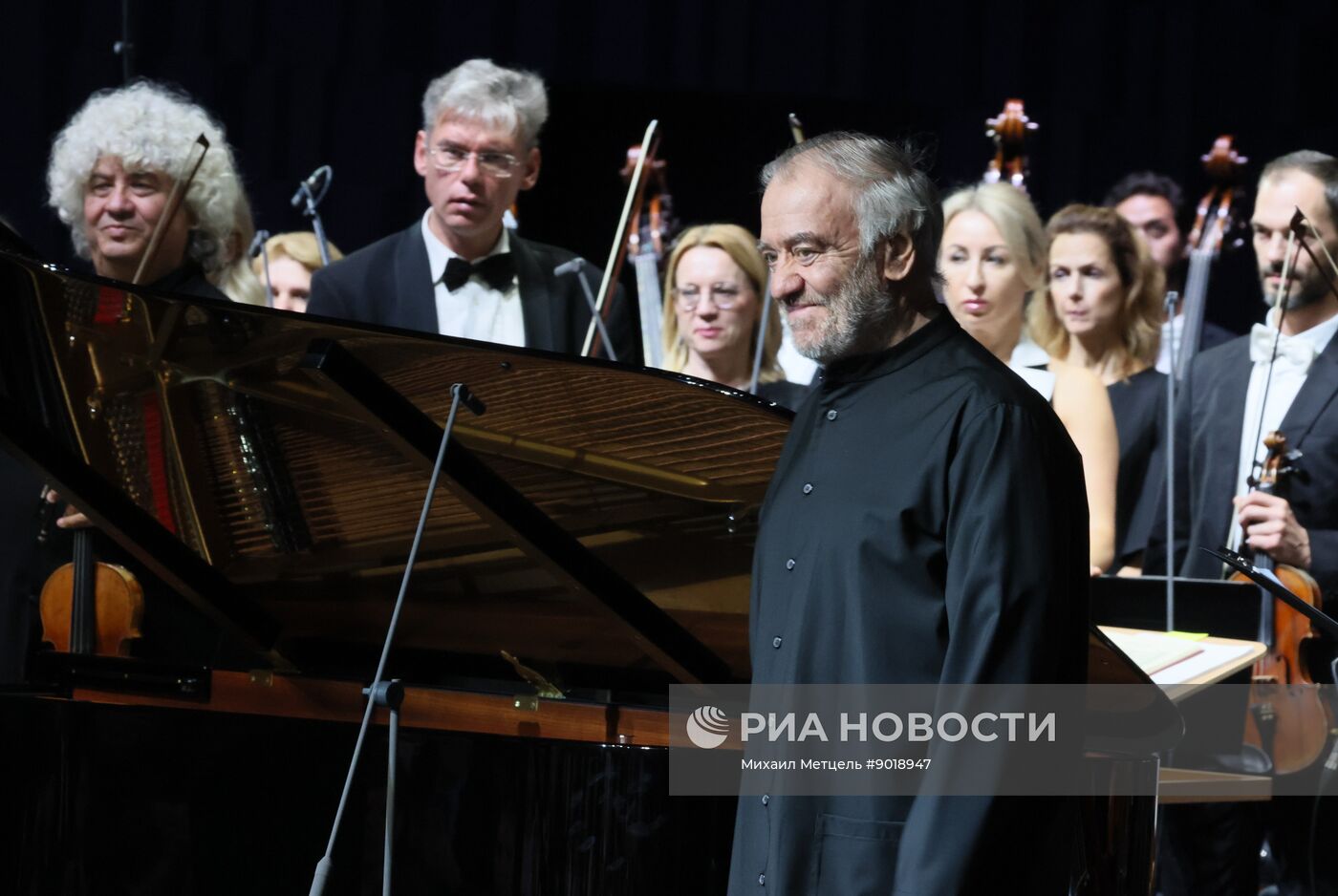 Открытие нового концертного центра в Сириусе