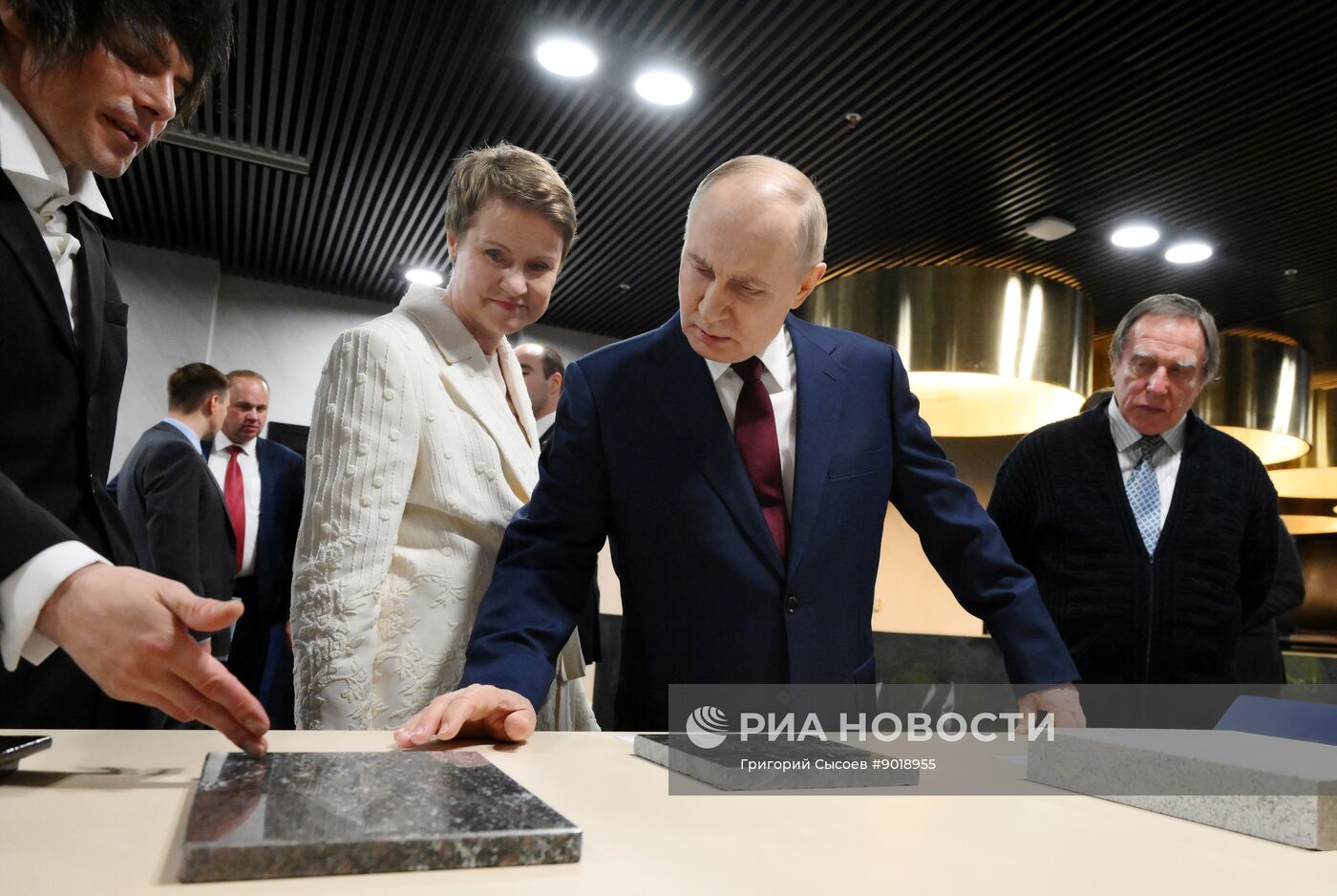 Открытие нового концертного центра в Сириусе