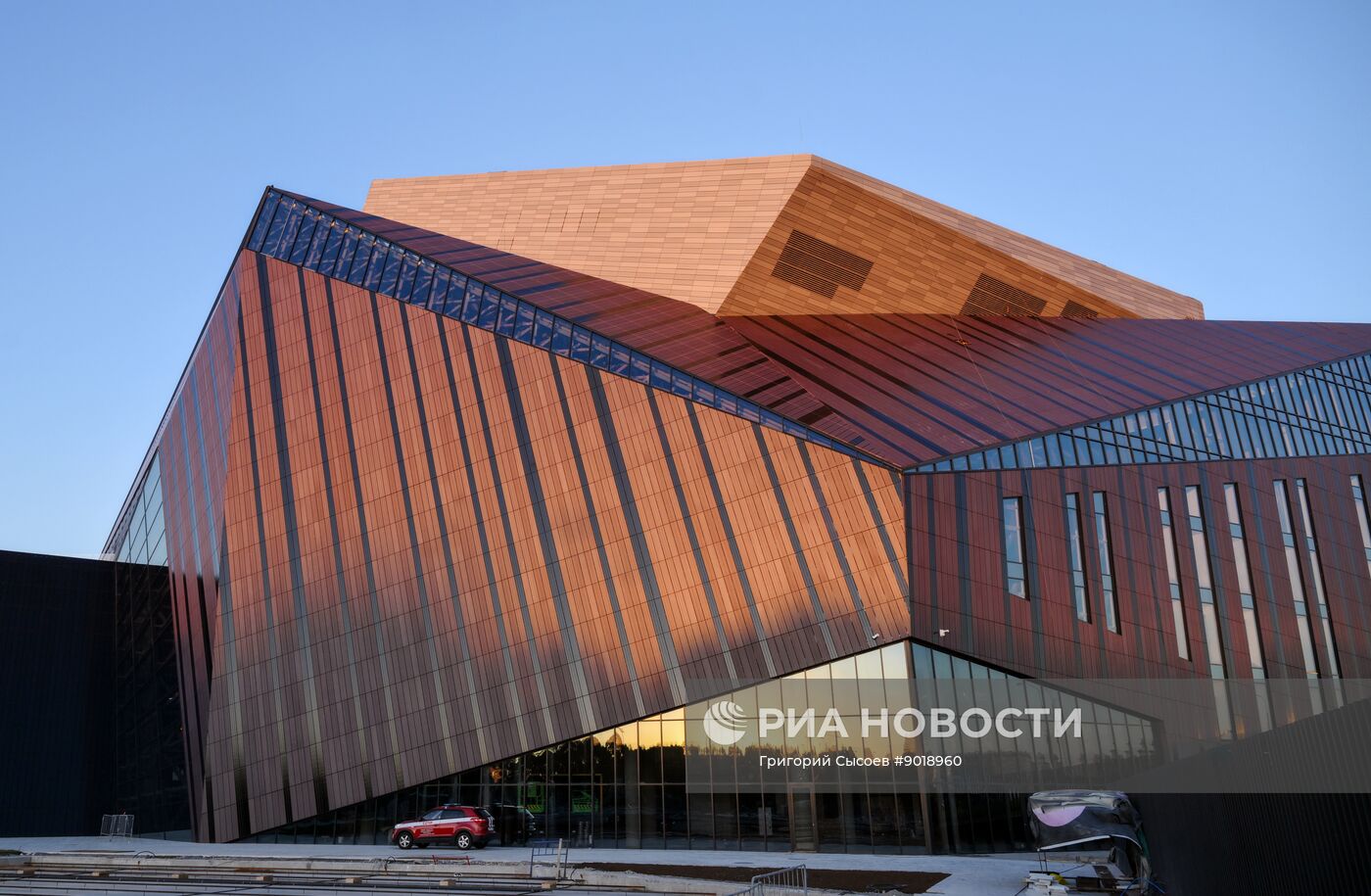 Открытие нового концертного центра в Сириусе