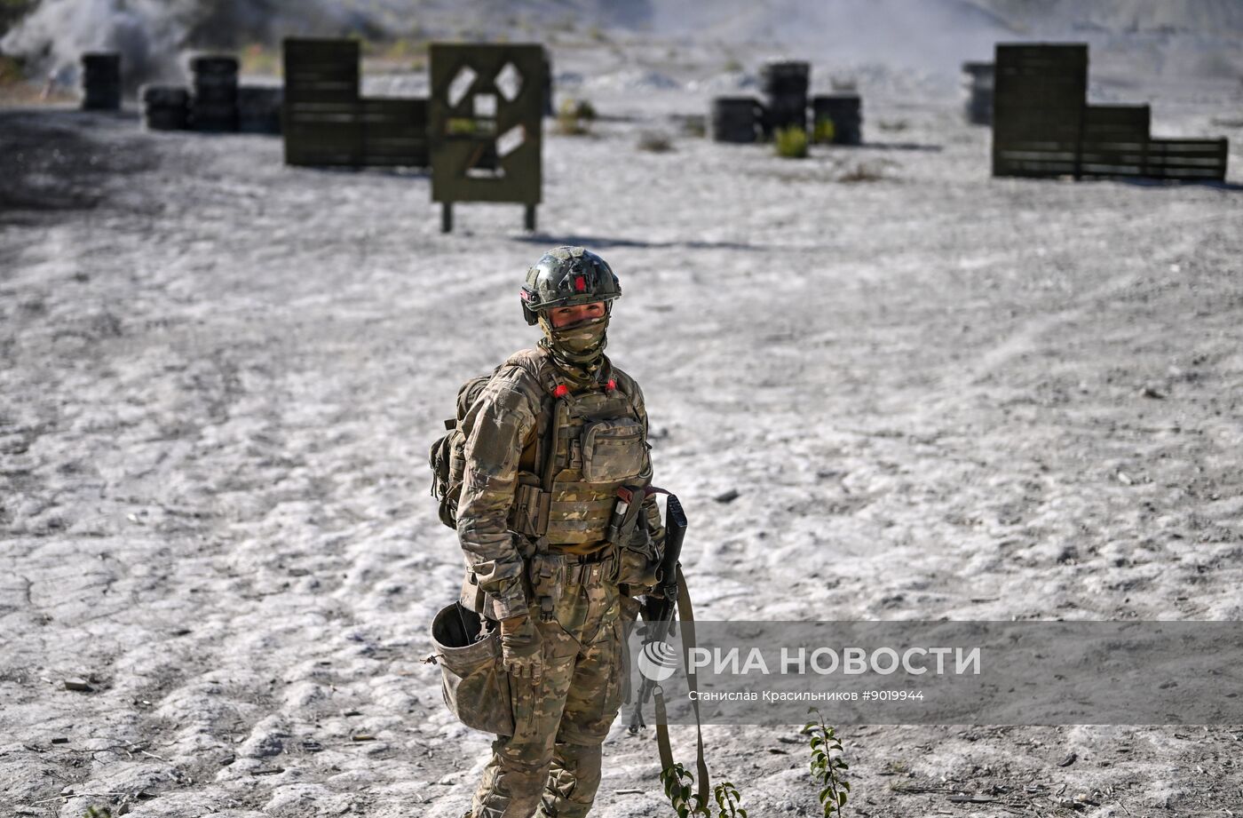 Боевое слаживание штурмовых подразделений группировки войск "Центр" в зоне СВО