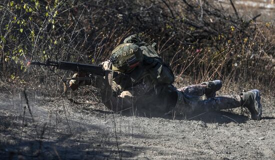 Боевое слаживание штурмовых подразделений группировки войск "Центр" в зоне СВО