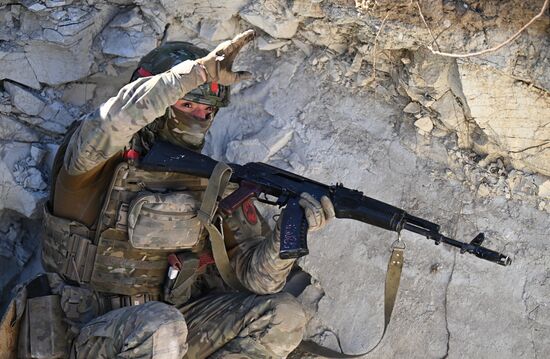 Боевое слаживание штурмовых подразделений группировки войск "Центр" в зоне СВО