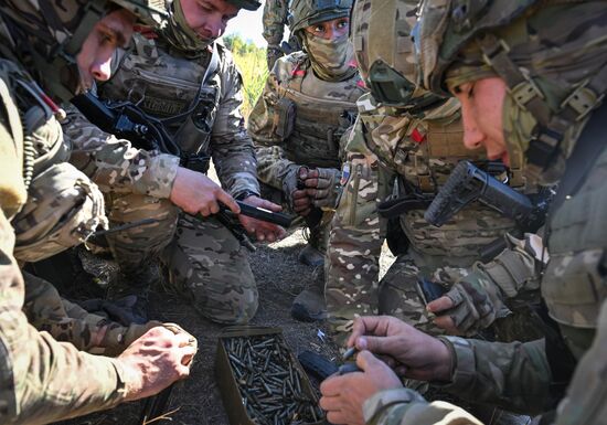 Боевое слаживание штурмовых подразделений группировки войск "Центр" в зоне СВО