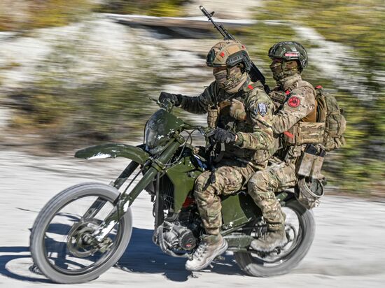 Боевое слаживание штурмовых подразделений группировки войск "Центр" в зоне СВО