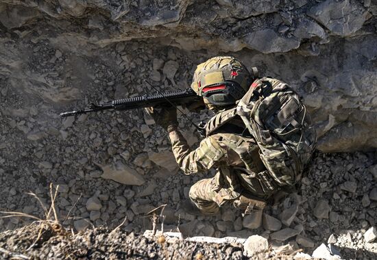 Боевое слаживание штурмовых подразделений группировки войск "Центр" в зоне СВО