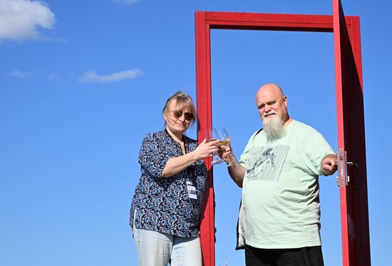 Фестиваль актуального российского кино "Маяк" в Геленджике