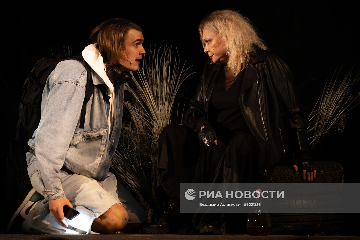 Спектакль "Посланница" в Театре Российской Армии