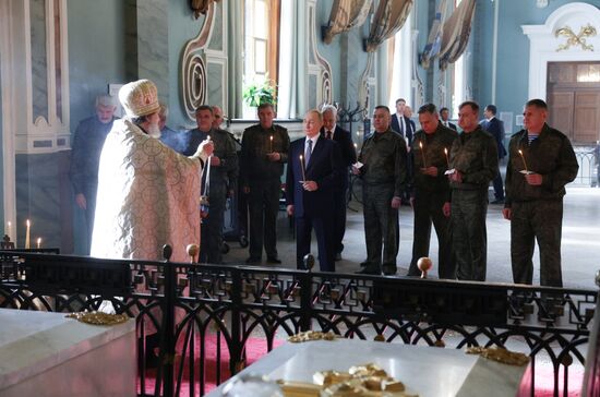 Рабочая поездка президента Владимира Путина в Санкт-Петербург