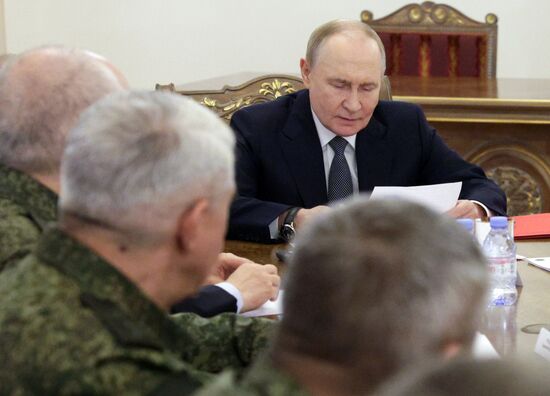 Рабочая поездка президента Владимира Путина в Санкт-Петербург