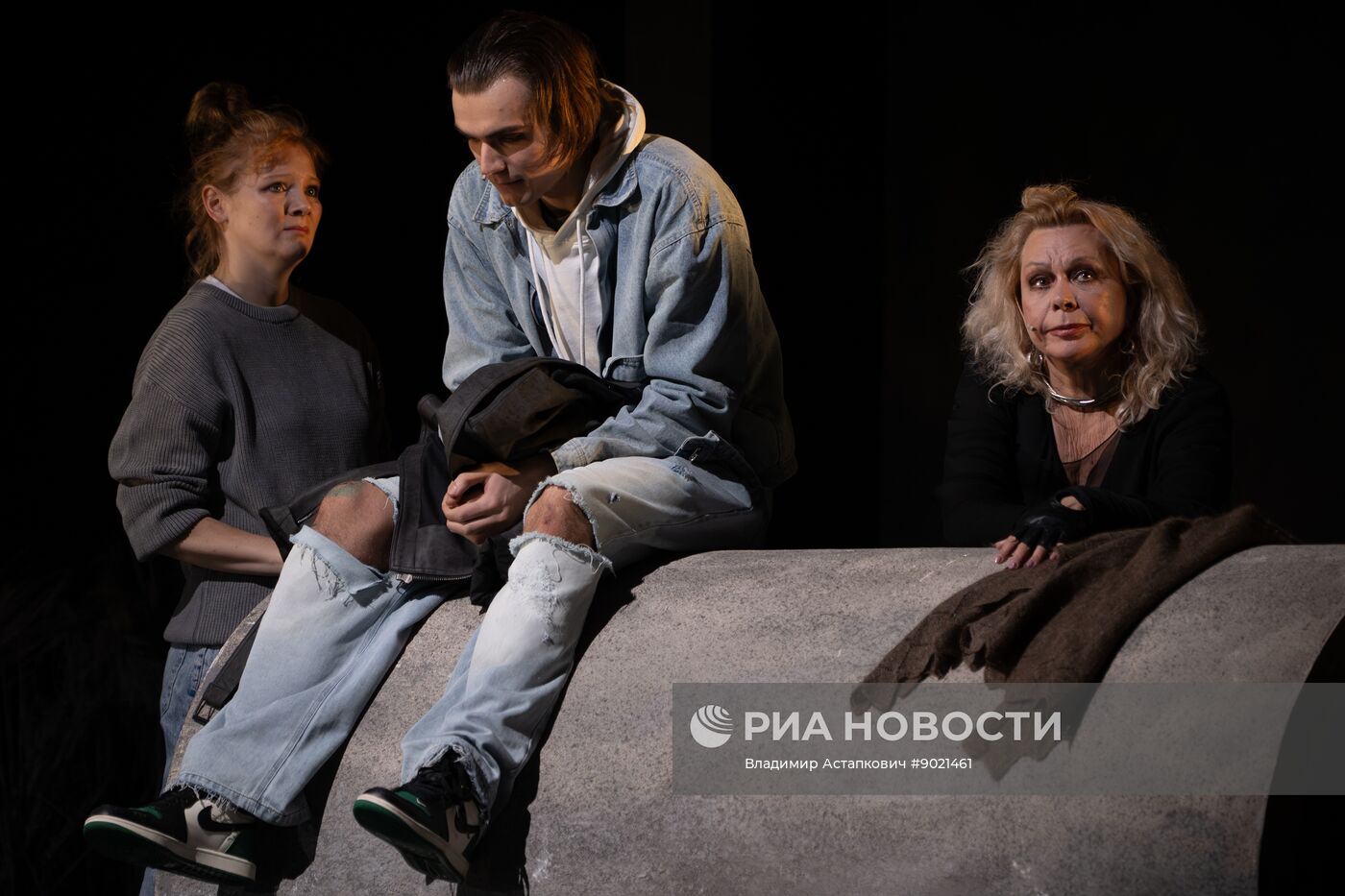 Спектакль "Посланница" в Театре Российской Армии