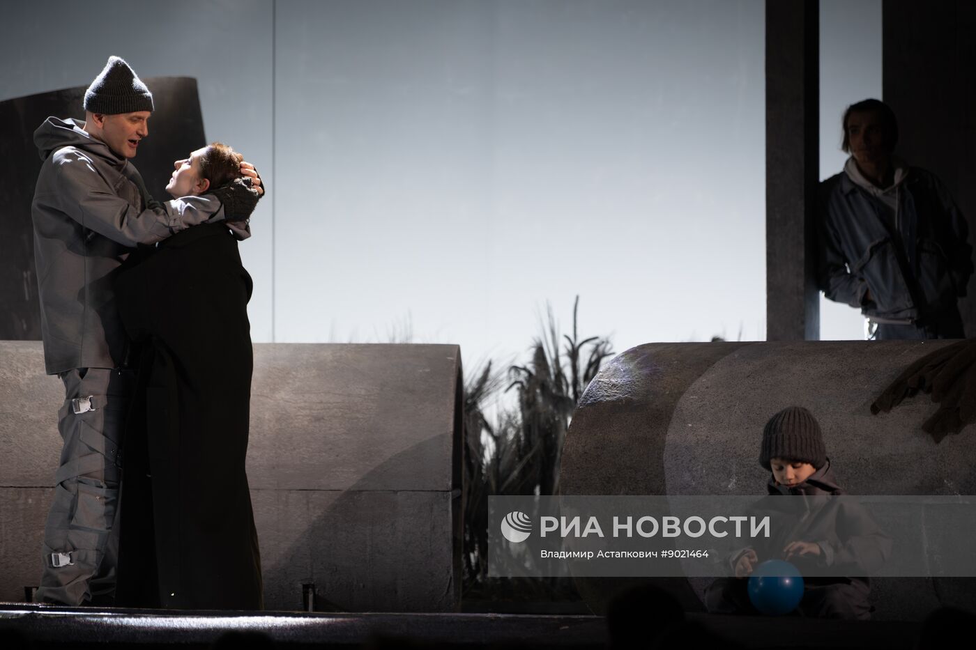 Спектакль "Посланница" в Театре Российской Армии