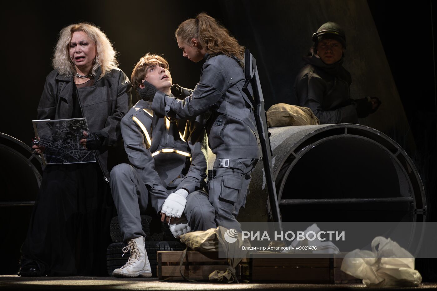 Спектакль "Посланница" в Театре Российской Армии