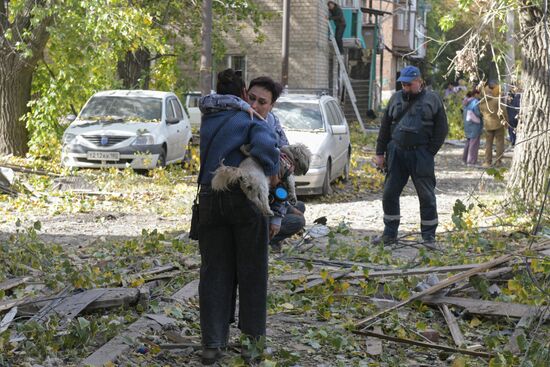 Обстрел Кировского района в Донецке