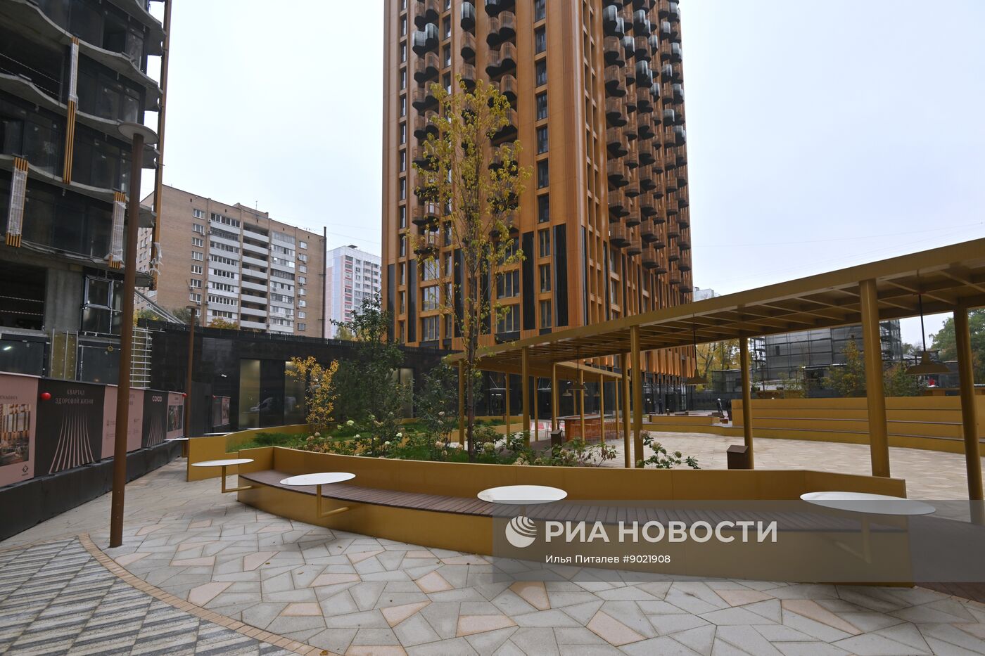 Строительство жилого комплекса "Союз" в Москве