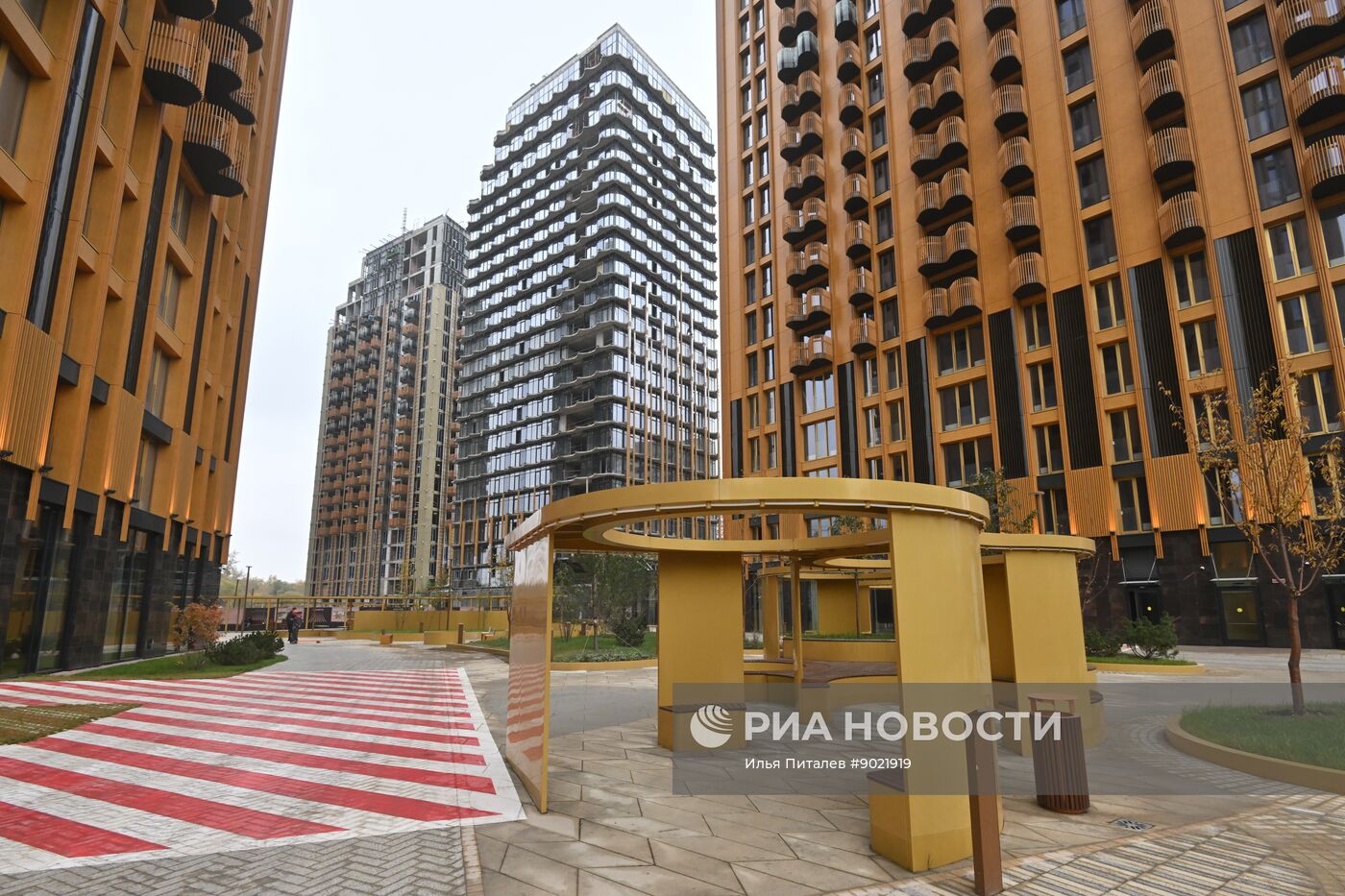 Строительство жилого комплекса "Союз" в Москве