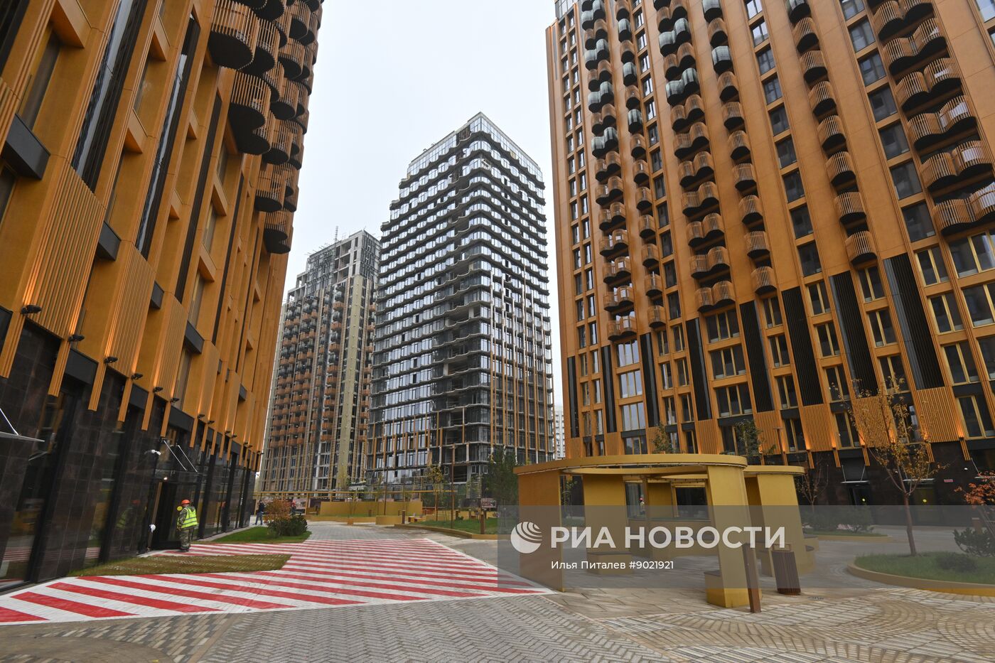 Строительство жилого комплекса "Союз" в Москве