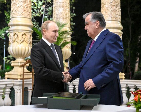 Государственный визит президента Владимира Путина в Таджикистан 