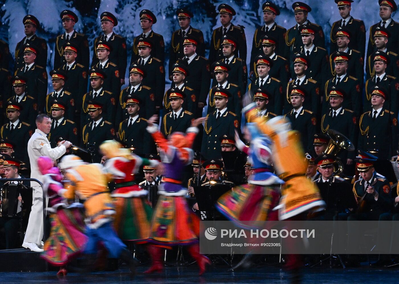 Концерт Академического ансамбля песни и пляски Российской армии им. А.В. Александрова