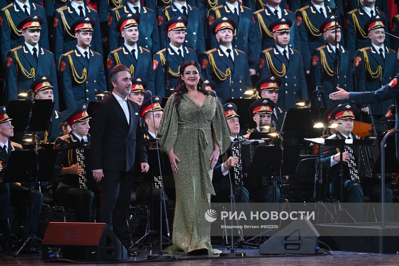 Концерт Академического ансамбля песни и пляски Российской армии им. А.В. Александрова